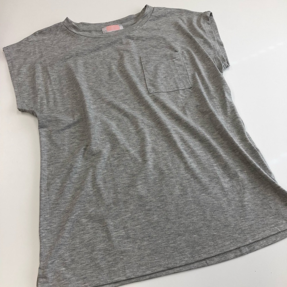Perfect summer gray tee shirt